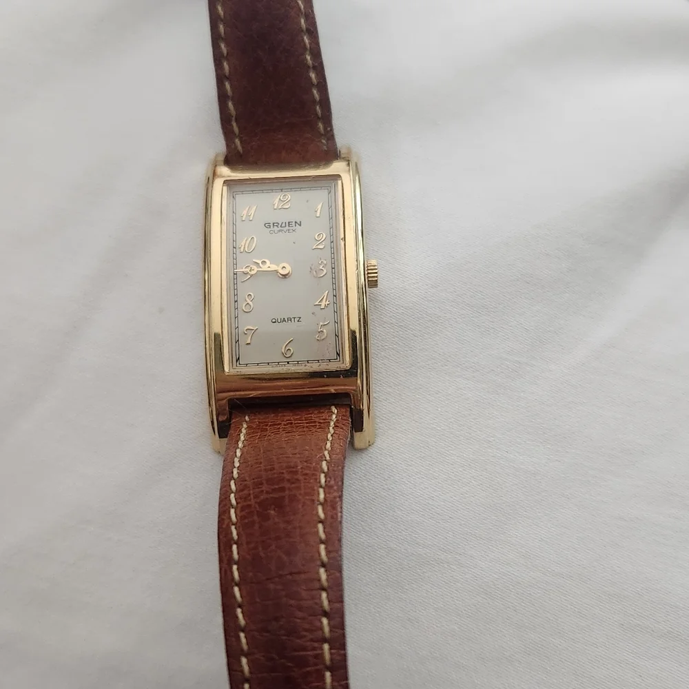 VTG GRUEN CURVEX / SUPER RARE / CREAM DIAL / QUARTZ - Picture 6 of 11